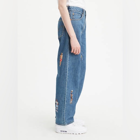 Levi Strauss X Stranger Things Dad Jeans Size 25 - Picture 11 of 11